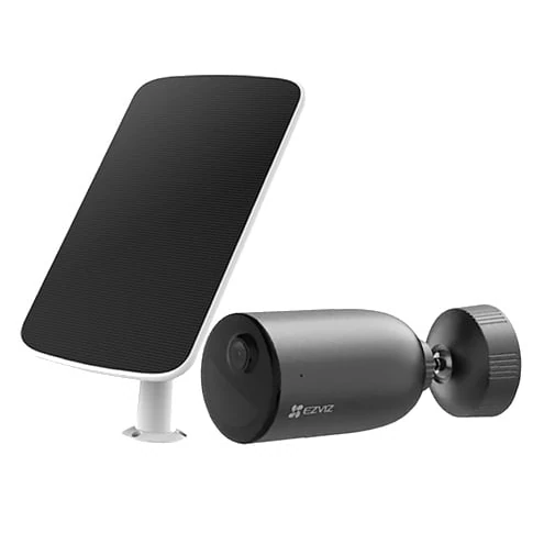 Priekyje matoma EZVIZ lauko kamera su akumuliatoriumi ir saulės panele, juoda matinė, su 4G ryšiu.